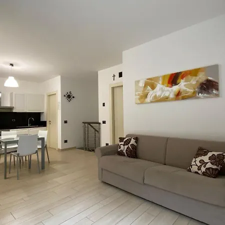 Appartement Appartamento Montecristo 3 *
